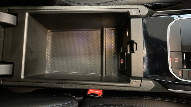 BMW 3 Series 330e M Sport 4dr Step Auto [Pro Pack] Saloon